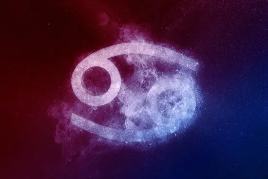 巨蟹座女生喜欢什么礼物(最佳选择)